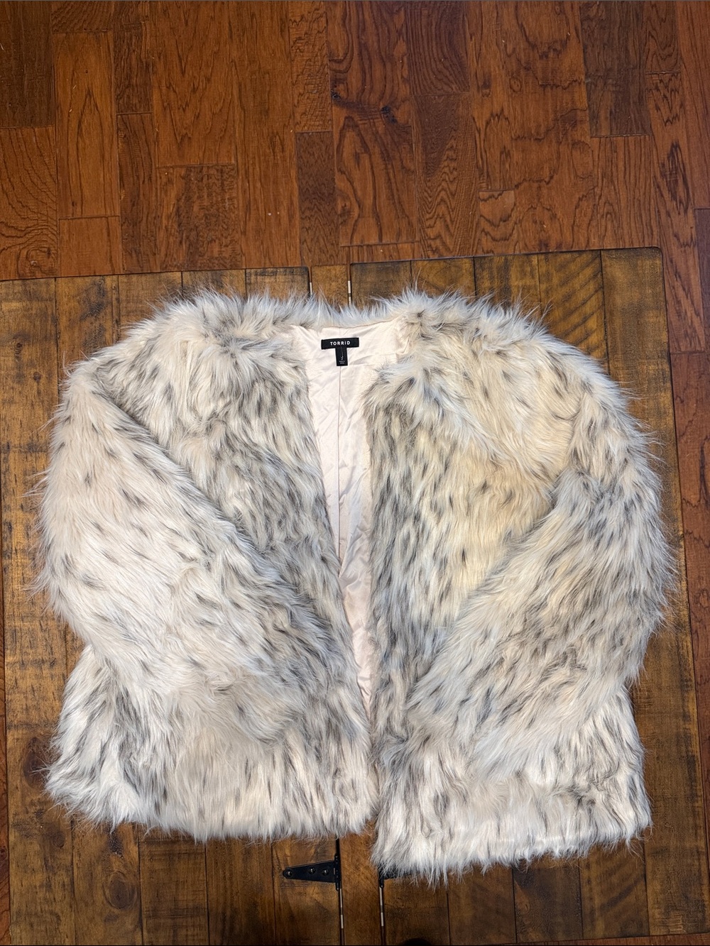 torrid Cream Faux Fur Teddy Jacket with Gray Speckle
